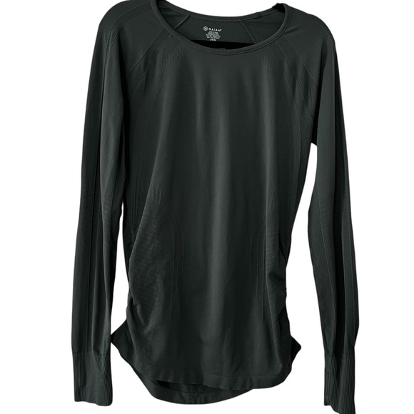 Bundle of Three Gaiam Yoga Warrior Tops in Navy Green and Burgundy size Large - Picture 4 of 16